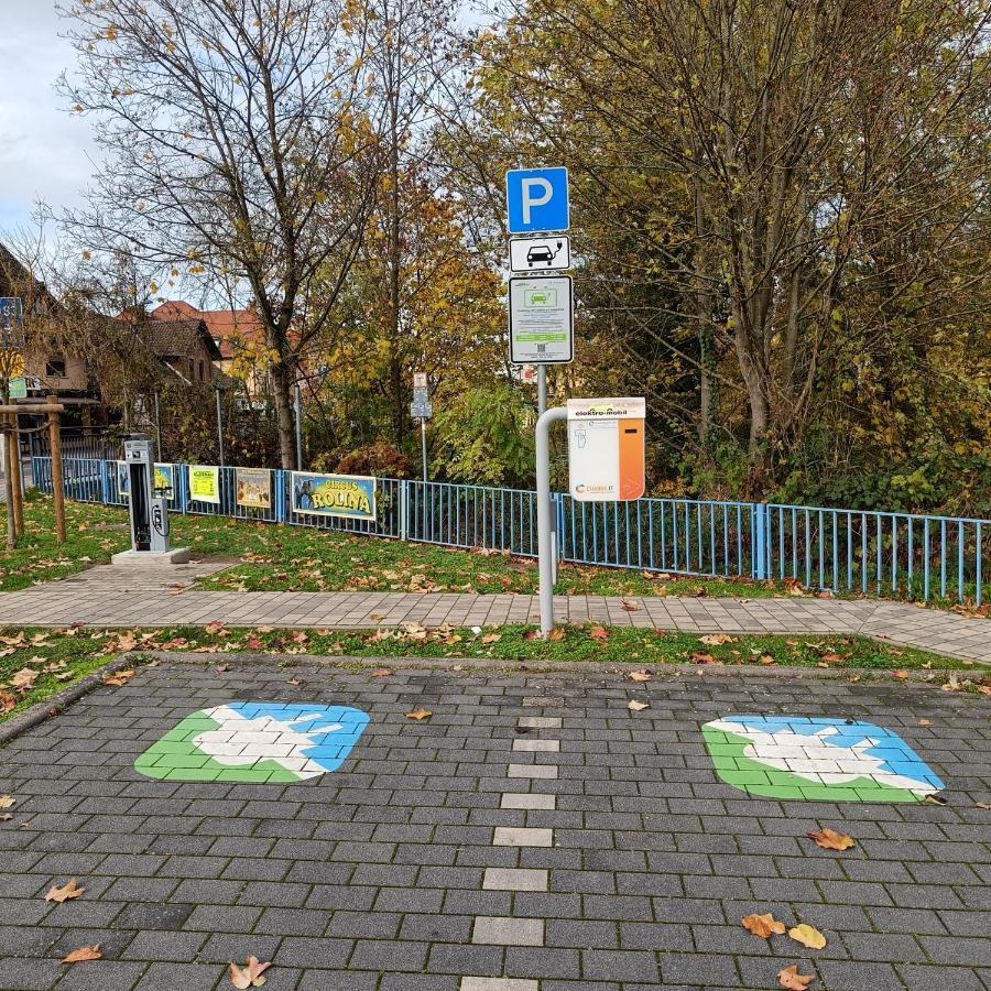 Apartments & Moeblierte Zimmer In Kahl Am Main, Kontaktloser Self Check-In, W-Lan, Schreibtisch, Duschbad, Kuechenzeile, Pkw-Plaetze エクステリア 写真